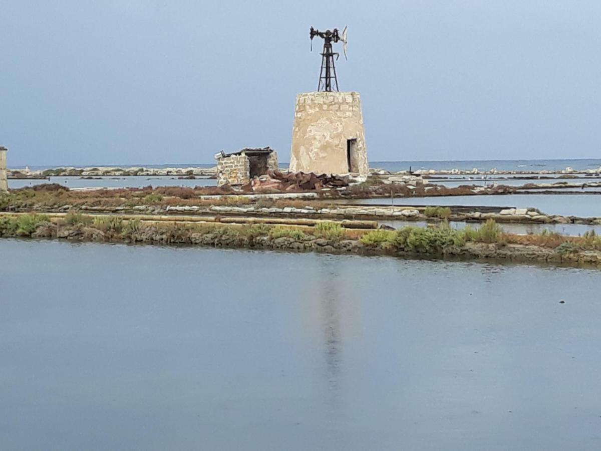 Isole Egadi Bed & Breakfast Trapani Exterior photo